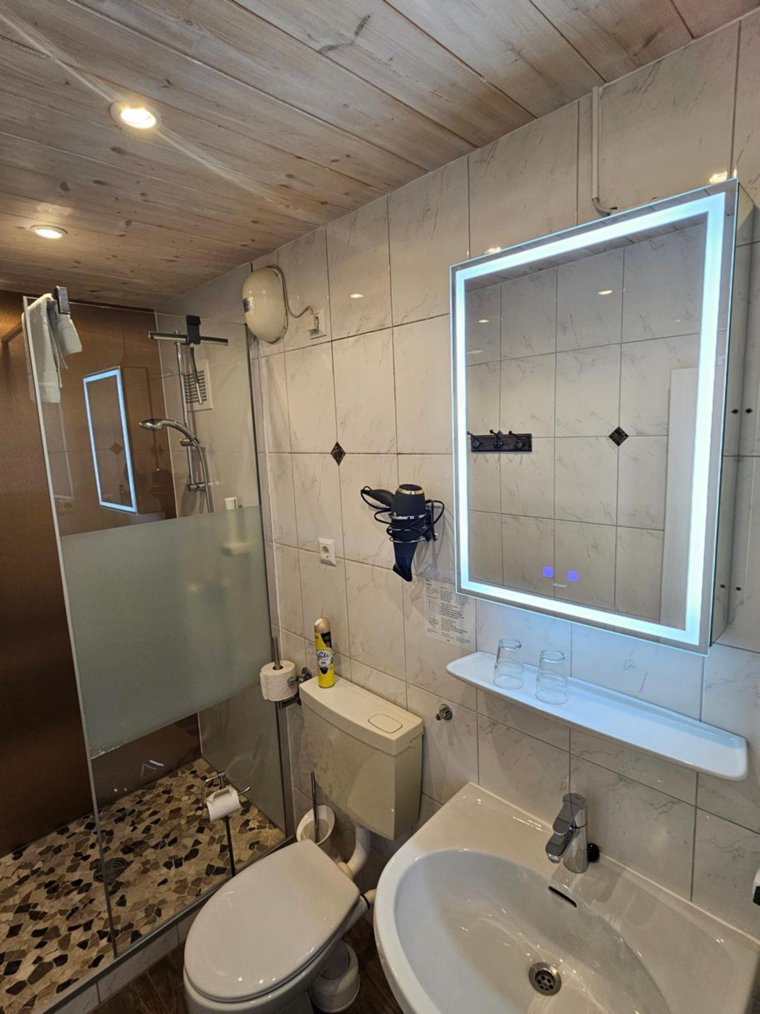 Gaestehaus Pernull Хермагор Екстериор снимка