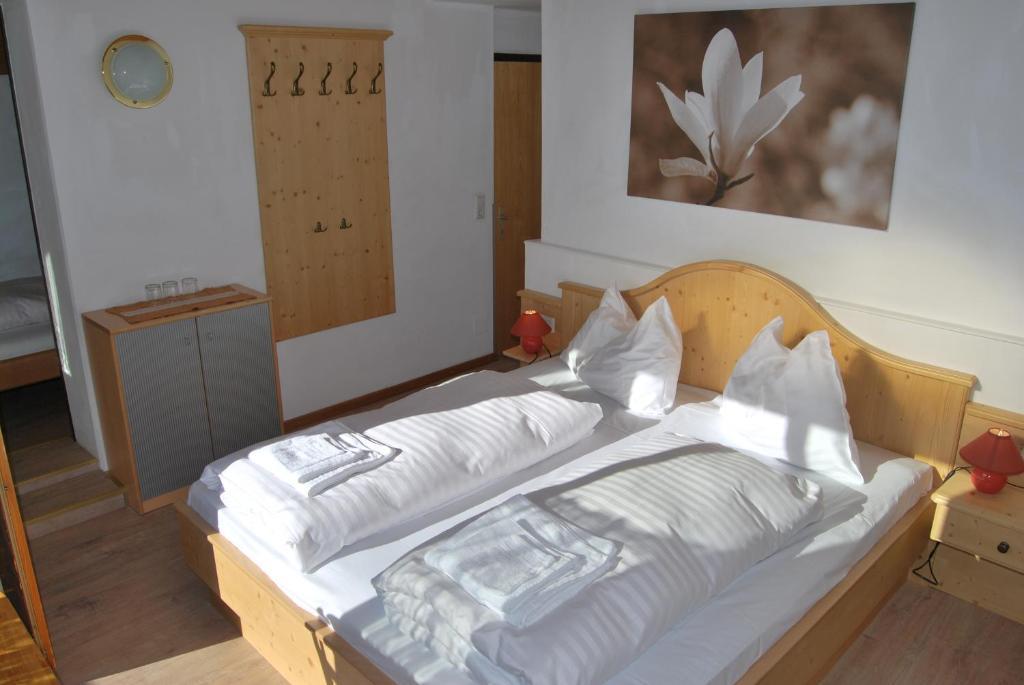 Gaestehaus Pernull Хермагор Екстериор снимка
